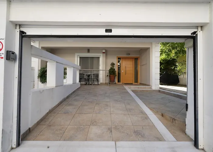 Garden Next To The Mall -Private Parking